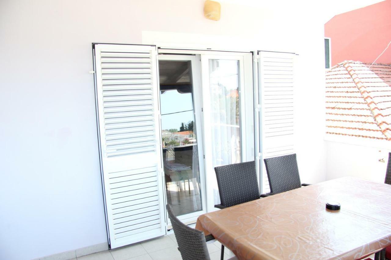 Apartmani Ana บาร์บินเย ภายนอก รูปภาพ